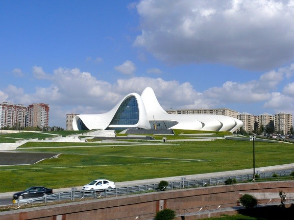 Trung tâm Heydar Aliyev – Niềm tự hào mới của Azerbaijan