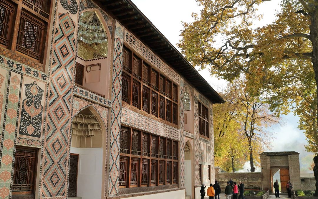 Khám phá Cung điện Sheki Khan khi tham gia tour đi Azerbaijan