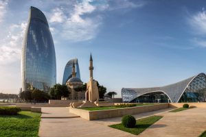 Tháp Flame, công trình biểu tượng bạn nên đến khi du lịch Baku