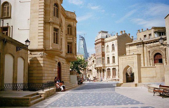 Kinh nghiệm du lịch Baku Azerbaijan