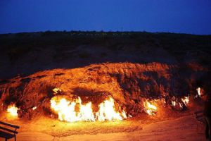 Khám phá những ngọn lửa bất diệt khi du lịch Azerbaijan