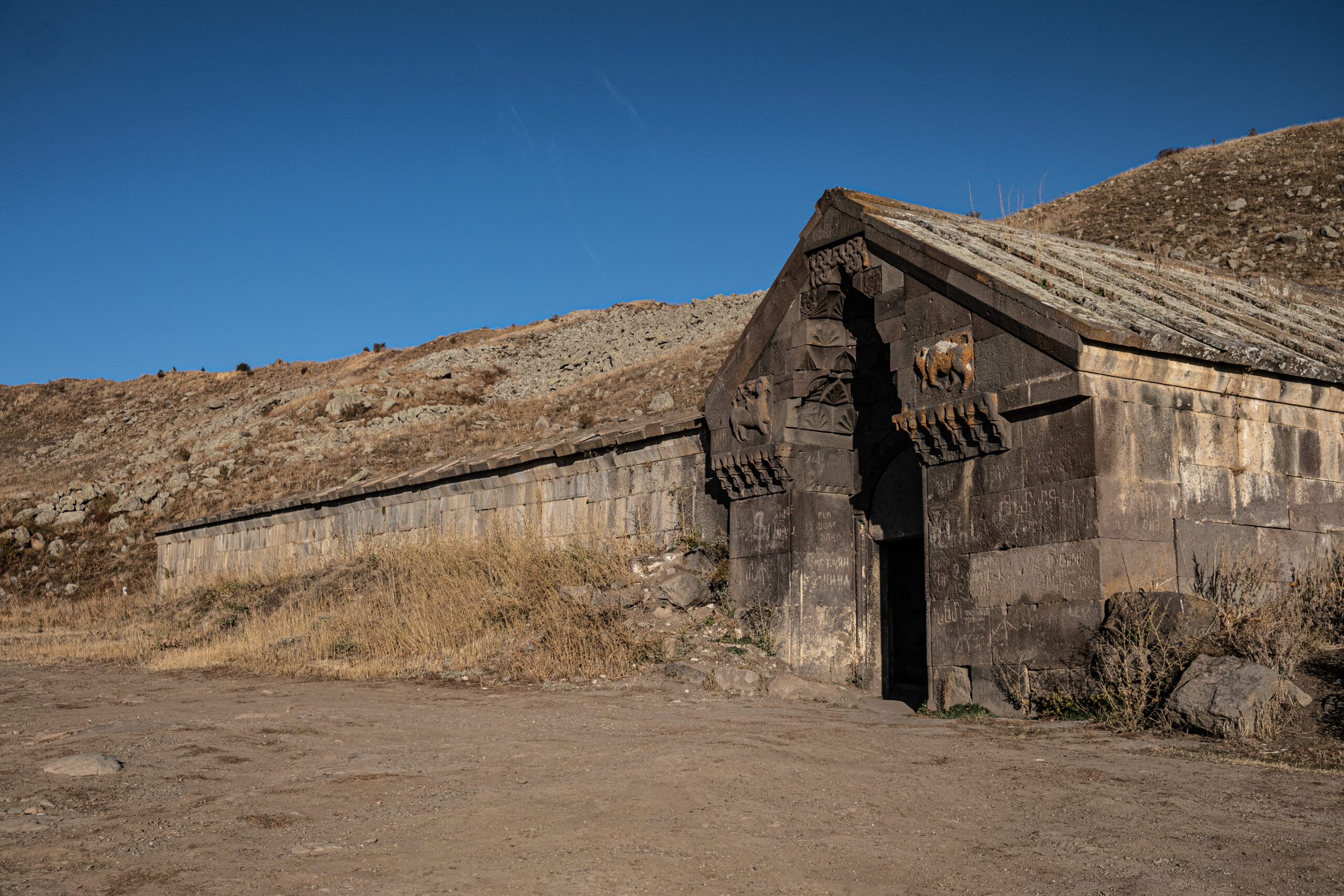 Khám phá các Caravanserai - điểm dừng nghỉ cổ xưa ở Armenia