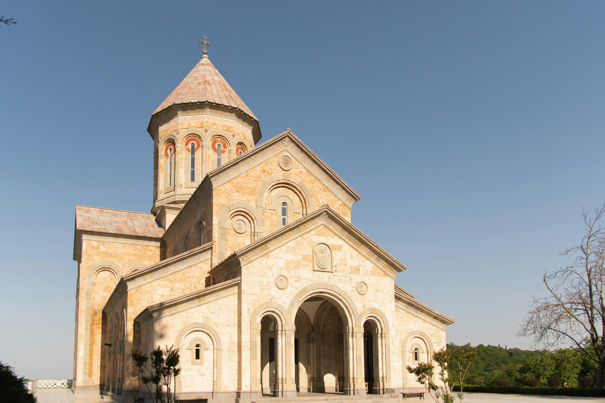 Du Lịch Kakheti (Georgia), chiêm ngưỡng tu viện Bodbe