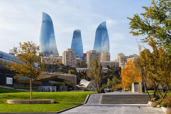 Du lịch Azerbaijan mùa thu – Vẻ đẹp quyến rũ trên nền kiến trúc độc lạ